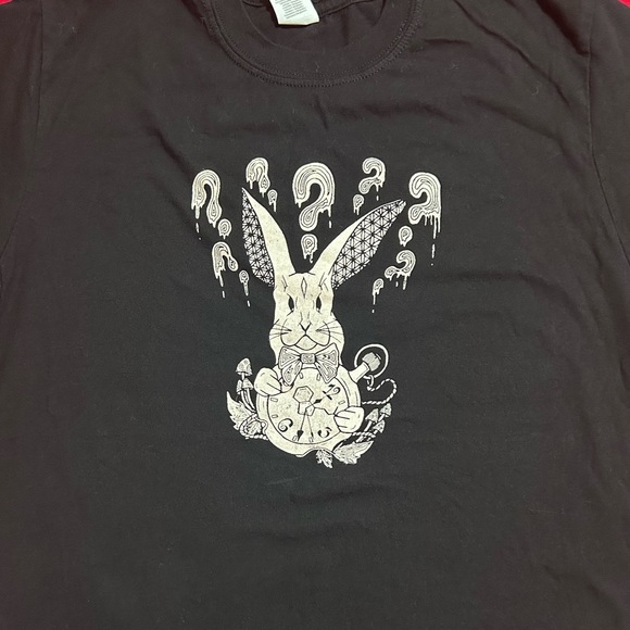 Alice in Wonderland Follow the White Rabbit T Shirt - Picture 3 of 6